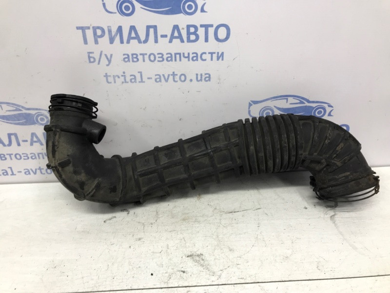 Патрубок воздушного фильтра SsangYong Korando C200 2.0 DIESEL 2010 (б/у) Київ - зображення 2