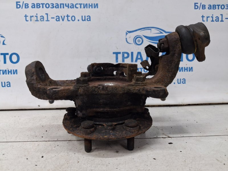 Кулак поворотный правый со ступицей Mitsubishi L200 KB 2.5 DIESEL 4D56 2006 (б/у) Київ - зображення 2