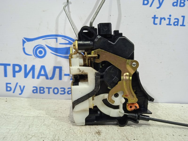 Замок двери передний правый Mitsubishi Lancer 9 1.6 БЕНЗИН 4G18 2003 (б/у) Київ - зображення 2