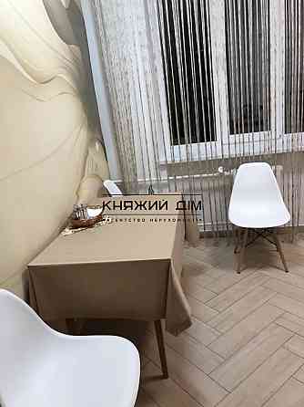 Оренда роздільної 2-х к. квартири на Печерську. № 11204199 Київ