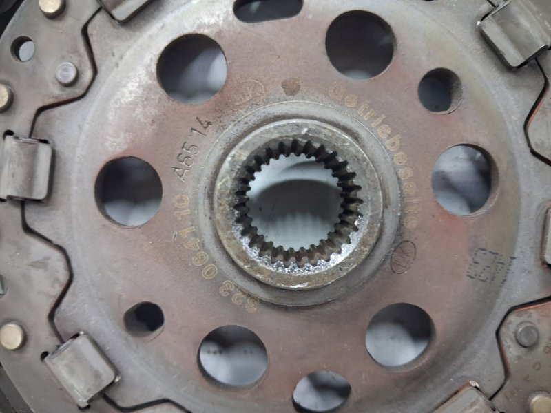 Диск сцепления Volkswagen Caddy 2K 1.9 DIESEL BJB 2003 (б/у) Киев - изображение 2