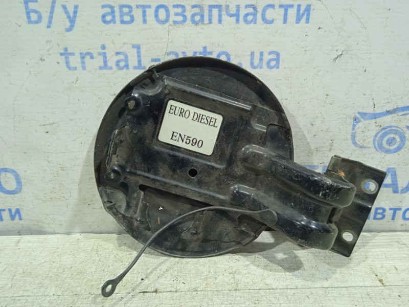 Лючок бака Mitsubishi L200 KB 2.5 ДИЗЕЛЬ 4D56U 2006 (б/у) Киев - изображение 2