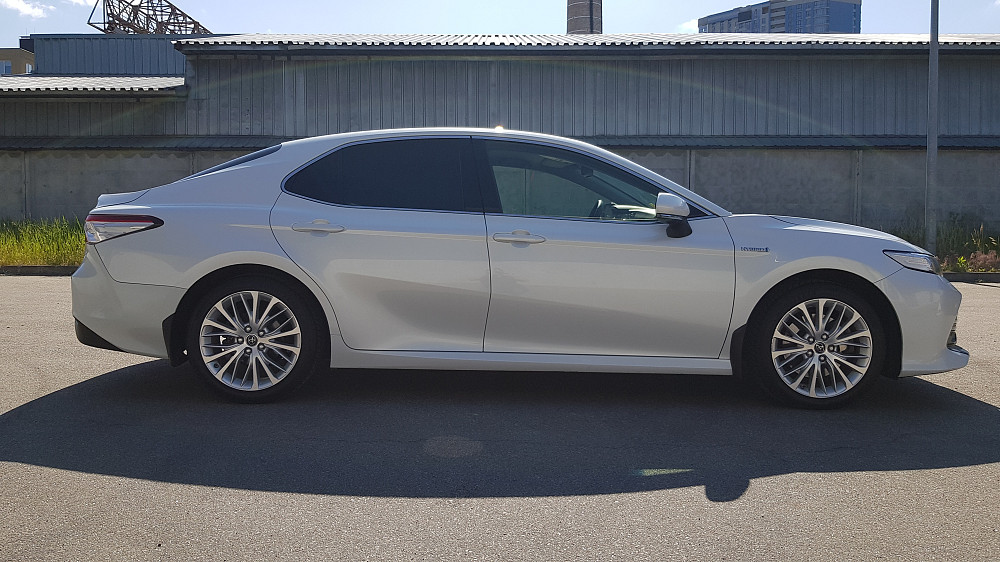 Продажа TOYOTA CAMRY 2.5 L4 HYBRID (XV70, VIII), 2019 г., 191000 км., белый перламутр (Киев, Украина Киев - изображение 4