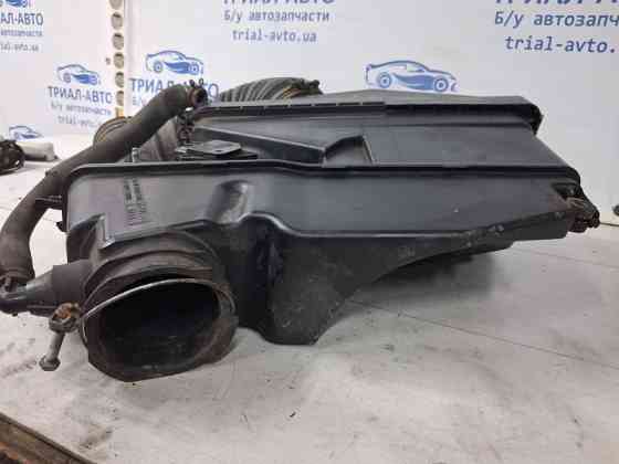 Корпус воздушного фильтра Toyota Prado J120 4.0 1GR-FE 2002 (б/у) Київ