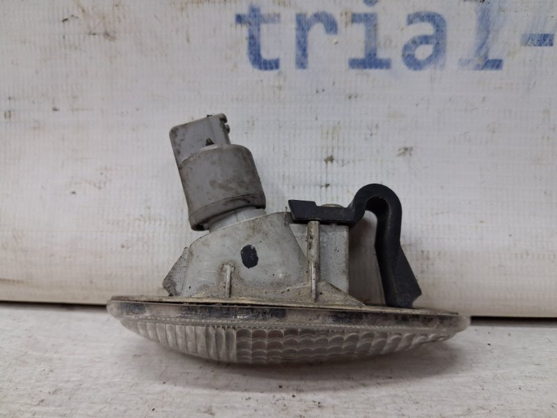 Повторитель поворотника Mitsubishi Pajero Wagon 3 3.2 ДИЗЕЛЬ 4M41 1999 (б/у) Київ - зображення 3