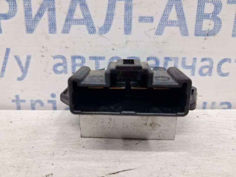 Резистор печки Mitsubishi Pajero Wagon 3 3.2 ДИЗЕЛЬ 4M41 1999 (б/у) Киев - изображение 3