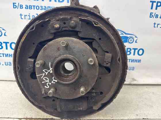 Цапфа задняя правая со ступицей Suzuki Grand Vitara JT 2.7 БЕНЗИН H27A 2005 (б/у) Киев