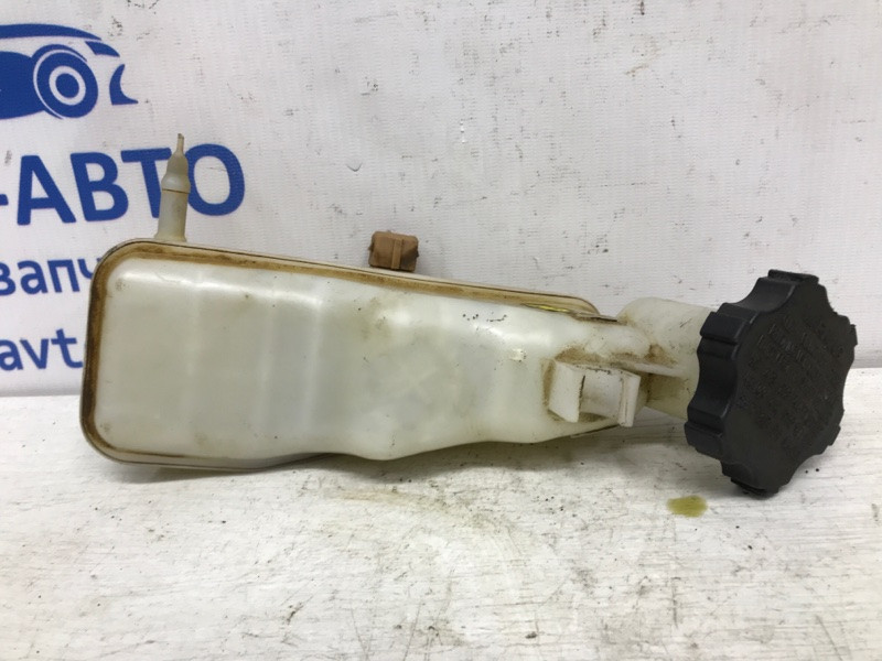 Бачок главного тормозного цилиндра SsangYong Korando C200 2.0 DIESEL 2010 (б/у) Київ - зображення 4