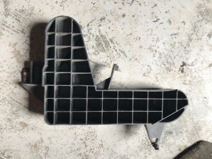 Б/у кронштейн стекла передний левый Renault Megane 2, 8200197143 Кропивницкий - изображение 1