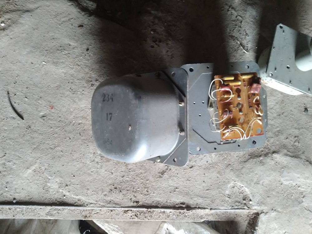 Выключатели путевые, без маркировки. -7шт. Харьков - изображение 4