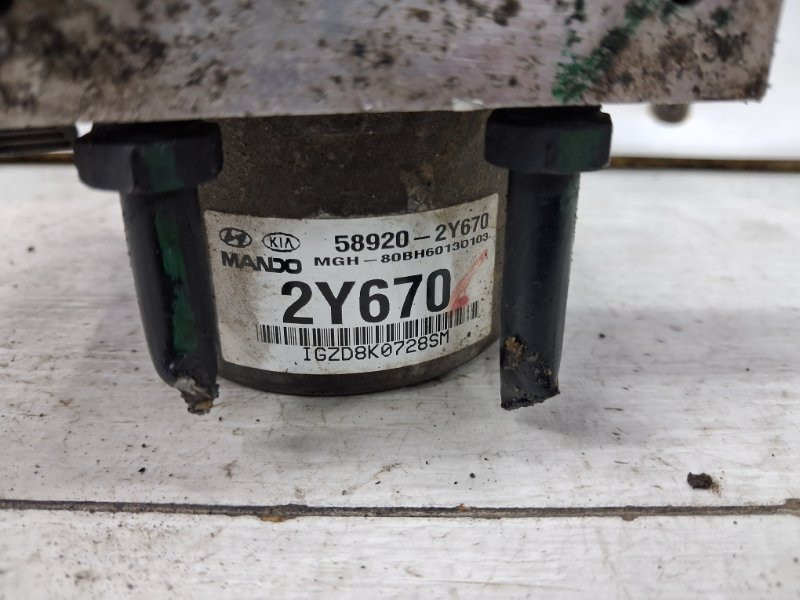 Блок abs Hyundai IX35 LM 1.7 DIESEL D4FD 2009 (б/у) Київ - зображення 5