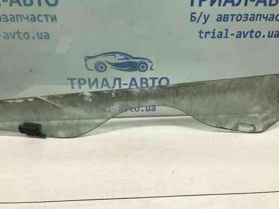 Стекло двери переднее левое Chevrolet Cruze J300 1.6 F16D4 2009 (б/у) Київ