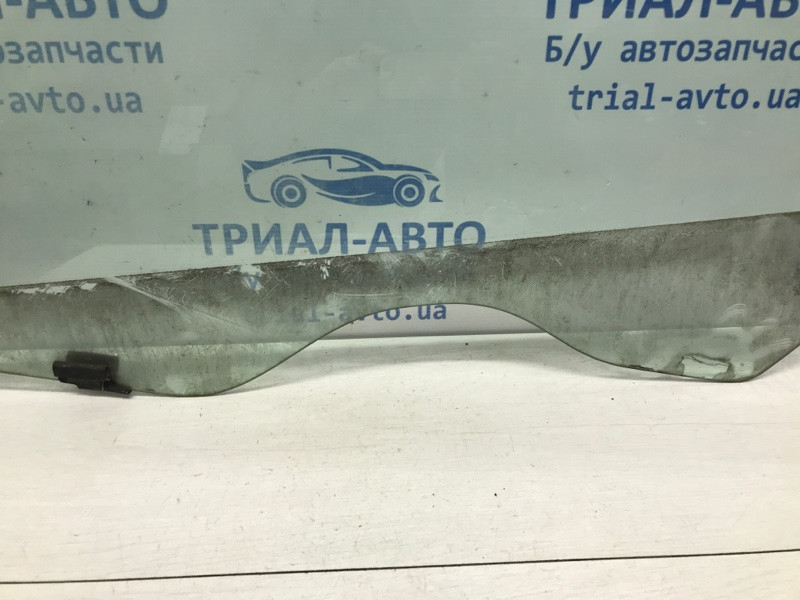 Стекло двери переднее левое Chevrolet Cruze J300 1.6 F16D4 2009 (б/у) Київ - зображення 2