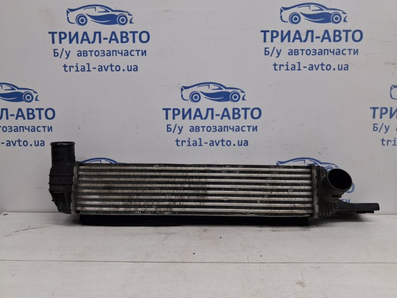 Радиатор интеркуллера SsangYong Korando C200 2.0 DIESEL D20DT 2010 (б/у) Киев - изображение 1