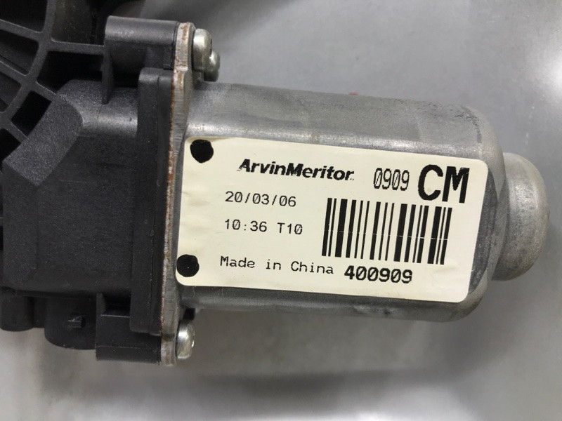 Стеклоподъемник задний левый Hyundai Santa fe CM 2.7 БЕНЗИН G6EA 2005 (б/у) Киев - изображение 5