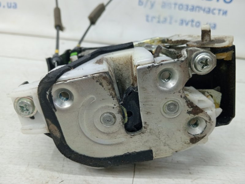 Замок двери задний левый Mitsubishi L200 KB 2.5 DIESEL 4D56 2006 (б/у) Киев - изображение 3