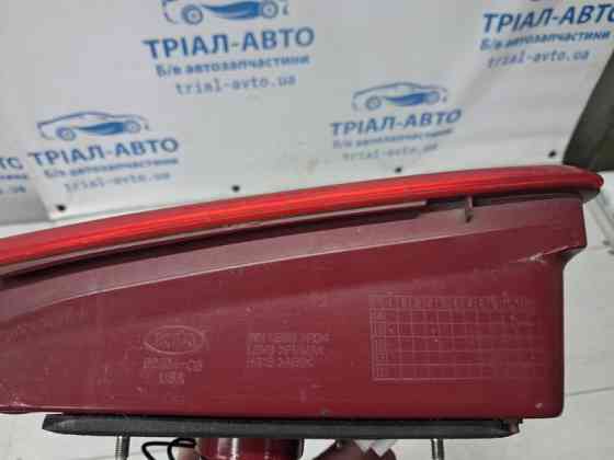Фонарь задний внутренний правый Kia Sorento UM 2.4 БЕНЗИН G4KJ 2014 (б/у) Киев