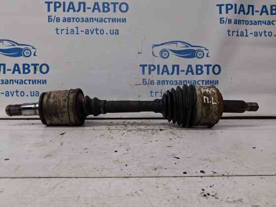 Привод передний левый АКПП Mitsubishi Pajero Wagon 3 3.2 ДИЗЕЛЬ 4M41 1999 (б/у) Київ