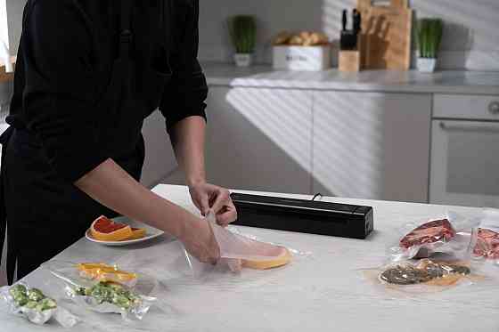 Вакууматор ARDESTO VS-X1B 110 Вт черный Київ