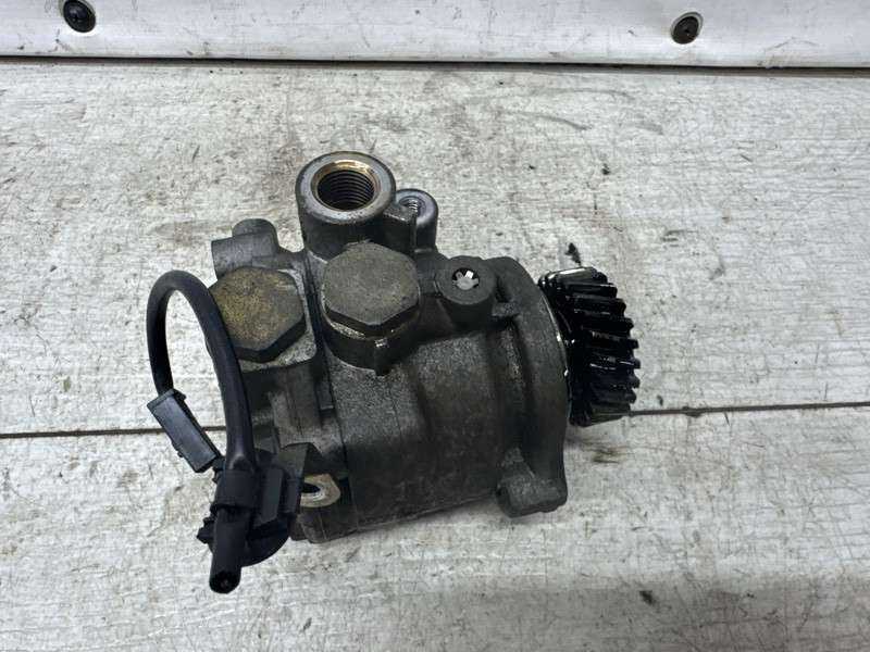 Насос ГУ Mitsubishi Pajero Wagon 3 3.2 ДИЗЕЛЬ 4M41 1999 (б/у) Киев - изображение 3