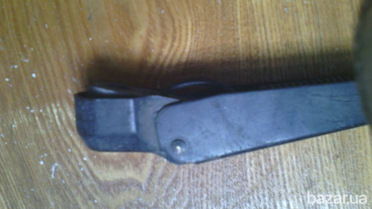 Кронштейн склоочисника лівий 61611372551 бмв е-30 оригінал Вінниця - зображення 2