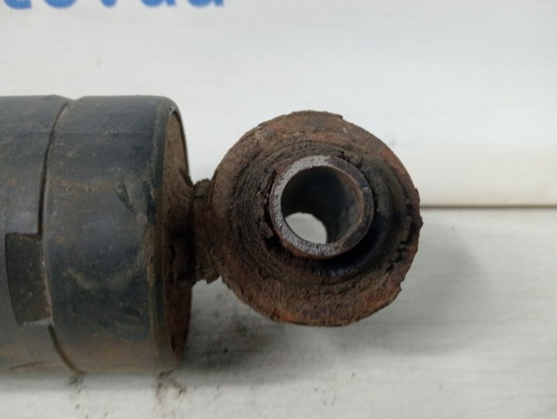 Амортизатор задний Kia Sorento BL 2.5 DIESEL D4CB 2002 (б/у) Київ - зображення 2