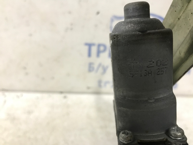 Стеклоподъемник задний правый Mitsubishi Outlander XL 2.2 DIESEL 4N14 2007 (б/у) Киев - изображение 3