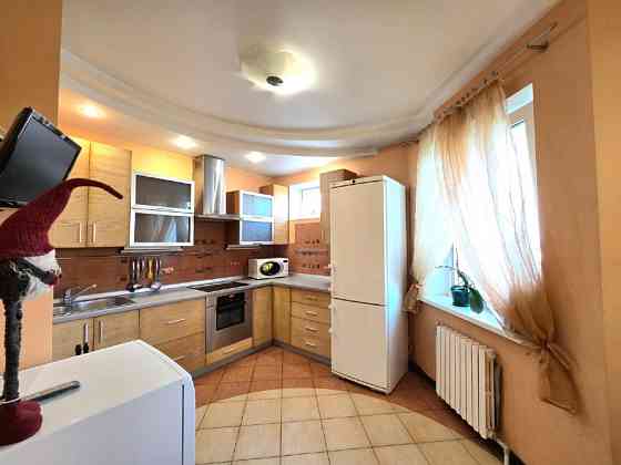 Продам 2-к квартиру (ленинградка 66м2) на пр. Мира, Левобережный-3 Дніпро