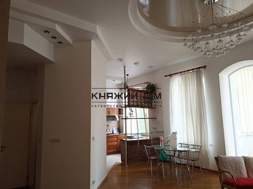 БЕЗ КОМІСІЇ! Оренда 3 -к. кв. студія метро Майдан Незалежності по вул. Михайлівській . №: 11203791 Київ - зображення 2