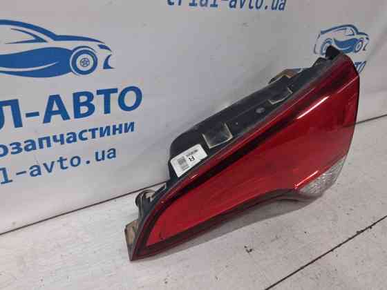 Фонарь задний внутренний правый Kia Sorento XM 2.4 БЕНЗИН G4KJ 2009 (б/у) Киев