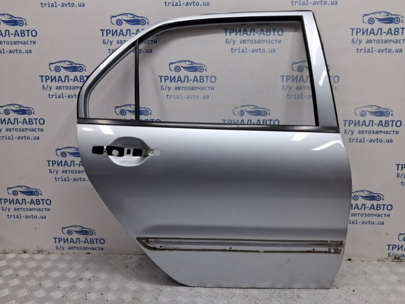 Дверь задняя правая Mitsubishi Lancer 9 1.6 БЕНЗИН 4G18 2003 (б/у) Киев - изображение 1
