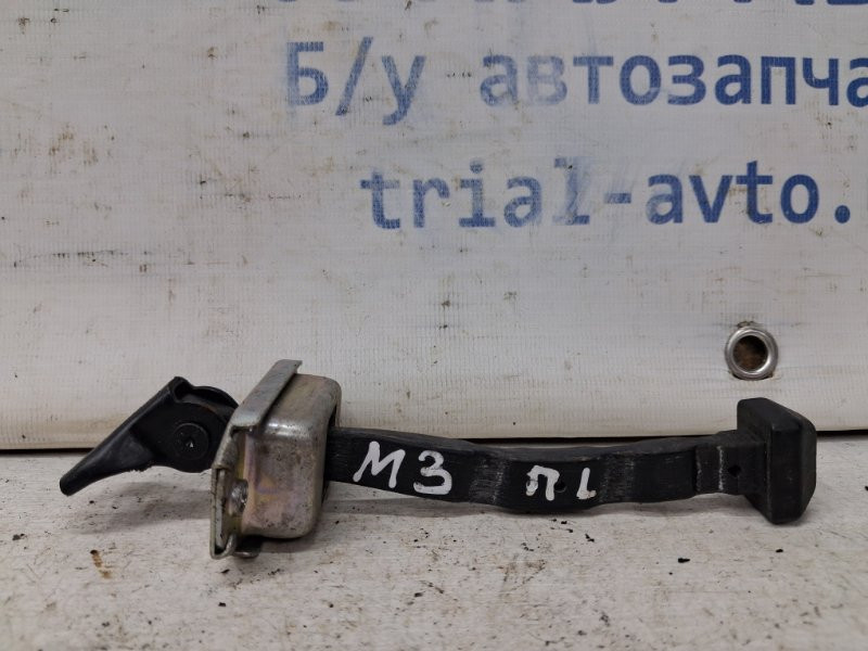 Ограничитель двери передний левый Mazda 3 BM 2.2 DIESEL 2013 (б/у) Київ - зображення 1