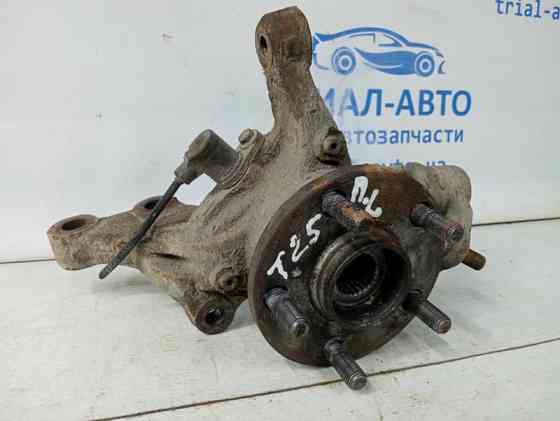 Кулак поворотный левый со ступицей Toyota Avensis T25 1.8 БЕНЗИН 1ZZFE 2002 (б/у) Киев