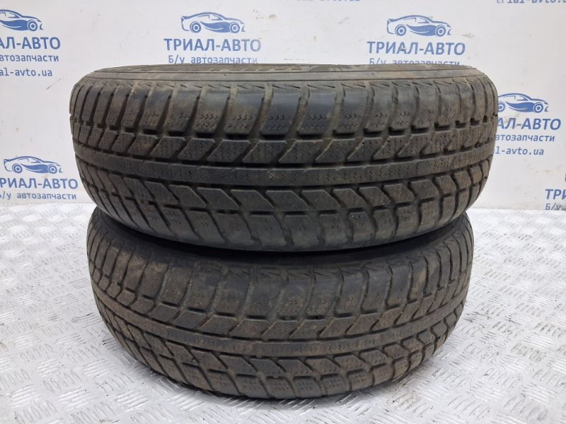 Шины 2шт R15 (б/у) Киев - изображение 1