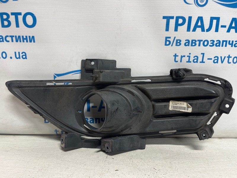 Решетка противотуманки правая Ford Fusion USA 2 1.5 БЕНЗИН ENUN0 2013 (б/у) Київ - зображення 4