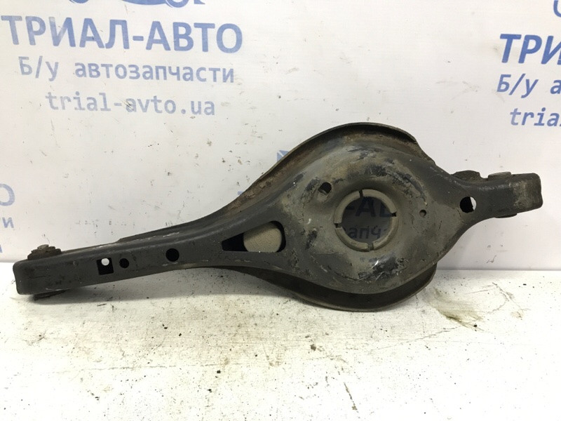 Рычаг задней подвески нижний поперечный (под пружину) Ford Kuga CBS 2.0 DIESEL 2011 (б/у) Київ - зображення 1