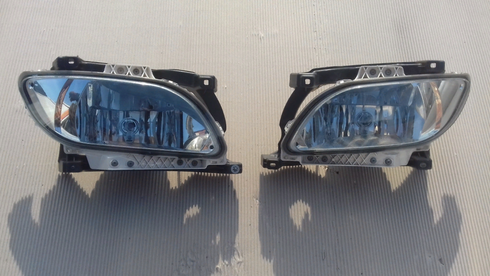 1835887 фара противотуманная правая DAF XF 106 Euro 6 2032704 Львов - изображение 4