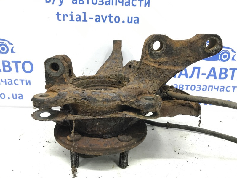 Кулак поворотный левый со ступицей Mitsubishi Outlander CU 2.4 БЕНЗИН 4G69 2003 (б/у) Киев - изображение 2