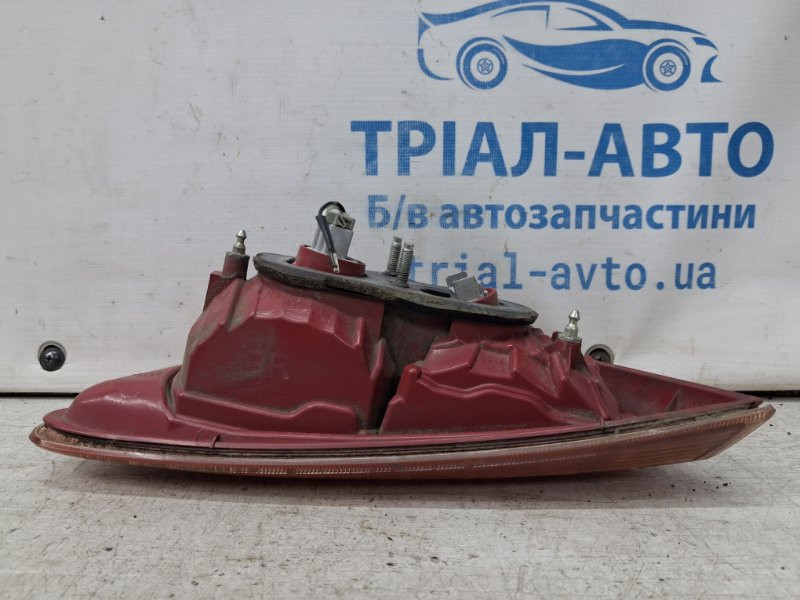 Фонарь задний внутренний правый Mitsubishi Lancer 10 2.0 БЕНЗИН 4B11 2007 (б/у) Киев - изображение 3