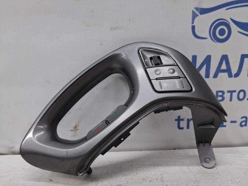 Кнопки руля Hyundai IX35 LM 1.7 DIESEL D4FD 2009 (б/у) Київ - зображення 1