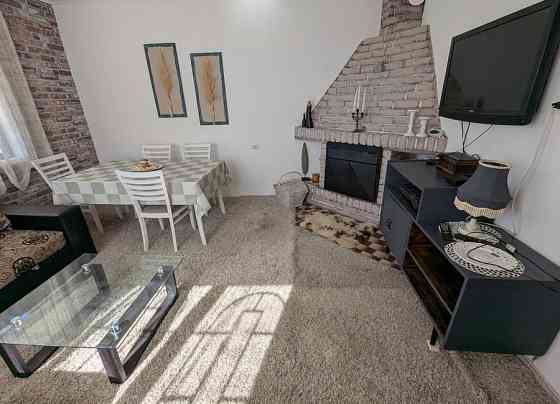 Комфортный дом с участком в 7 км от пляжа г. Обзор (Болгария) Киев