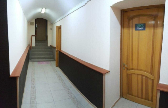 Контрактова пл метро,вул Сковороди 7, офіс 22м Київ