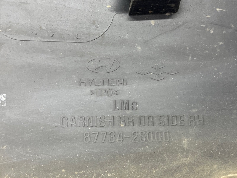 Накладка двери Hyundai IX35 LM 1.7 DIESEL D4FD 2009 задн. прав. (б/у) Київ - зображення 6