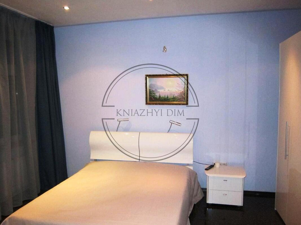 Элитный Дом с бассейном 550 м2 в Конча Заспа находиться в 5 км от города Киева на берегу Днепра. Київ - зображення 11