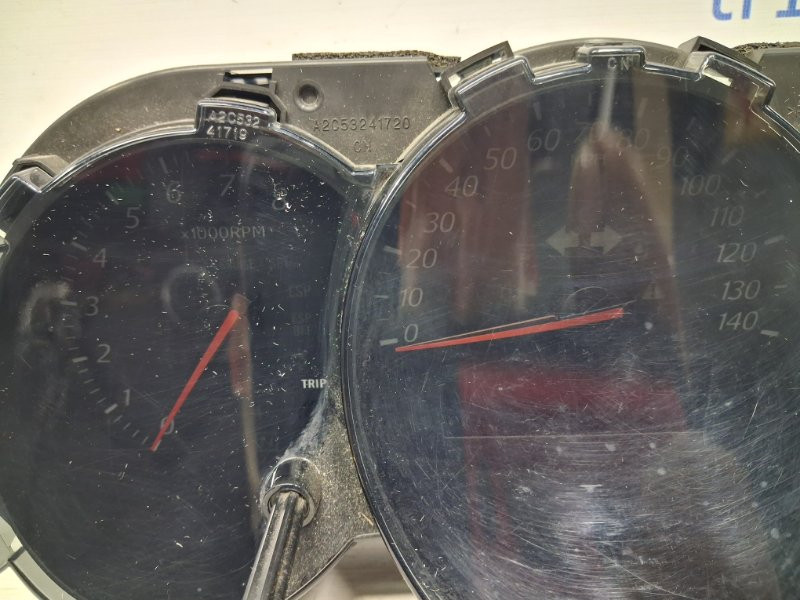 Приборная панель Suzuki Grand Vitara JT 2.4 БЕНЗИН J24B 2005 (б/у) Киев - изображение 3