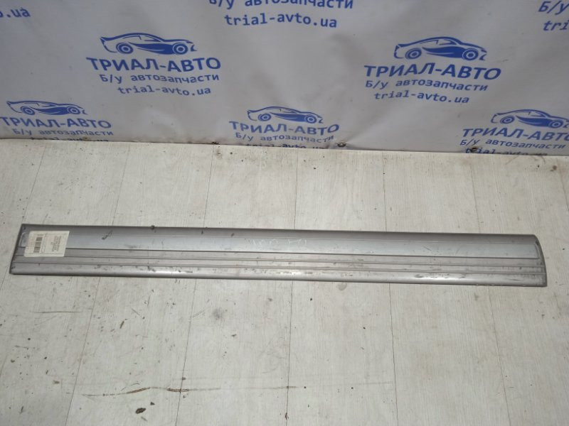 Накладка двери Toyota Land Cruiser J100 1998 перед. лев. (б/у) Київ - зображення 1