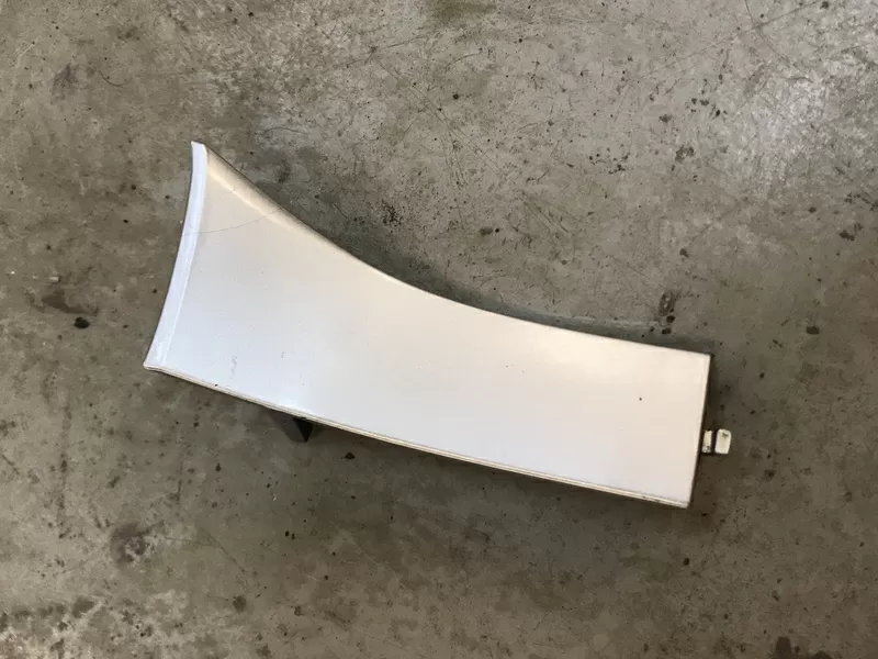 Бу накладка рейлинга Renault Megane 3, ARD 038-028-00, 03802800 правая задняя нижняя Кропивницкий - изображение 1