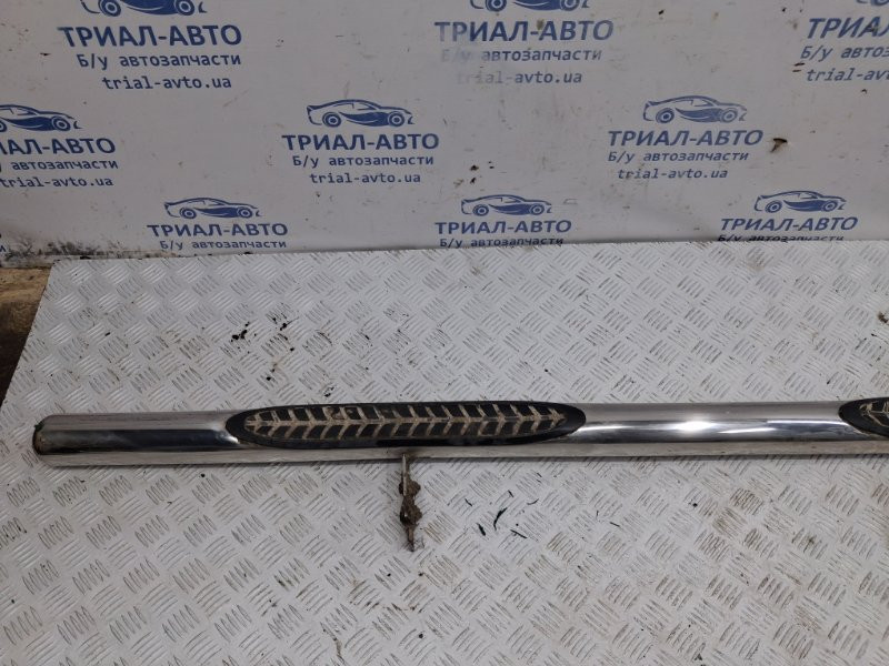 Подножка Kia Sorento BL 2.5 DIESEL D4CB 2002 (б/у) Киев - изображение 2