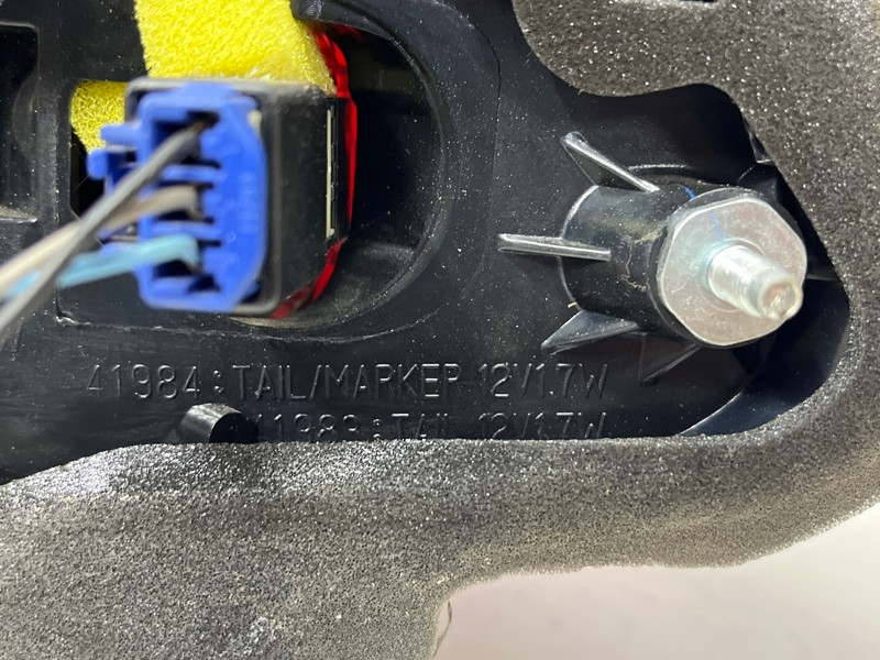 Фонарь задний внешний левый Mazda 3 BM 2.2 DIESEL 2013 (б/у) Киев - изображение 7
