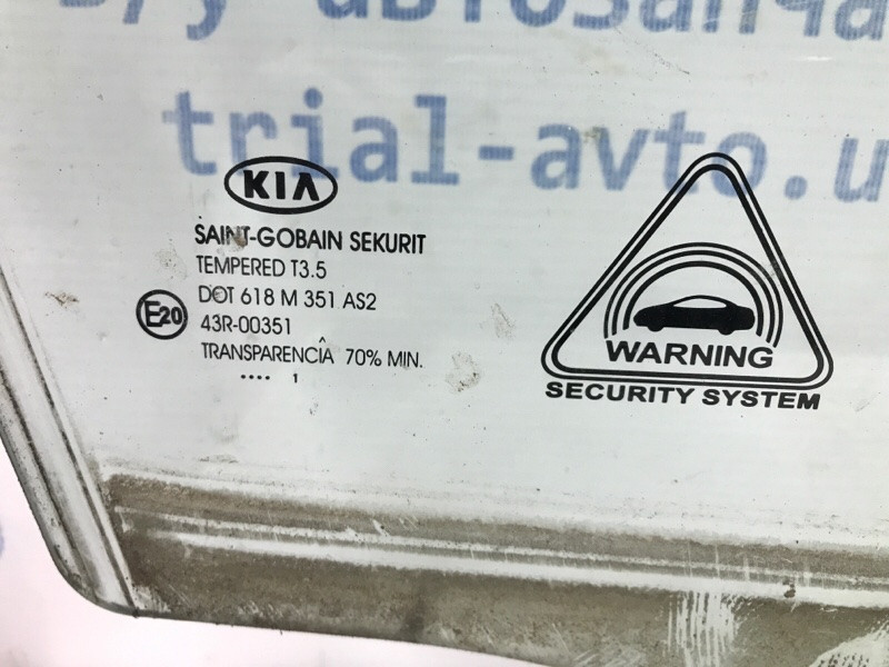 Стекло двери переднее правое Kia Ceed ED 1.6 DIESEL D4FB 2006 (б/у) Киев - изображение 3